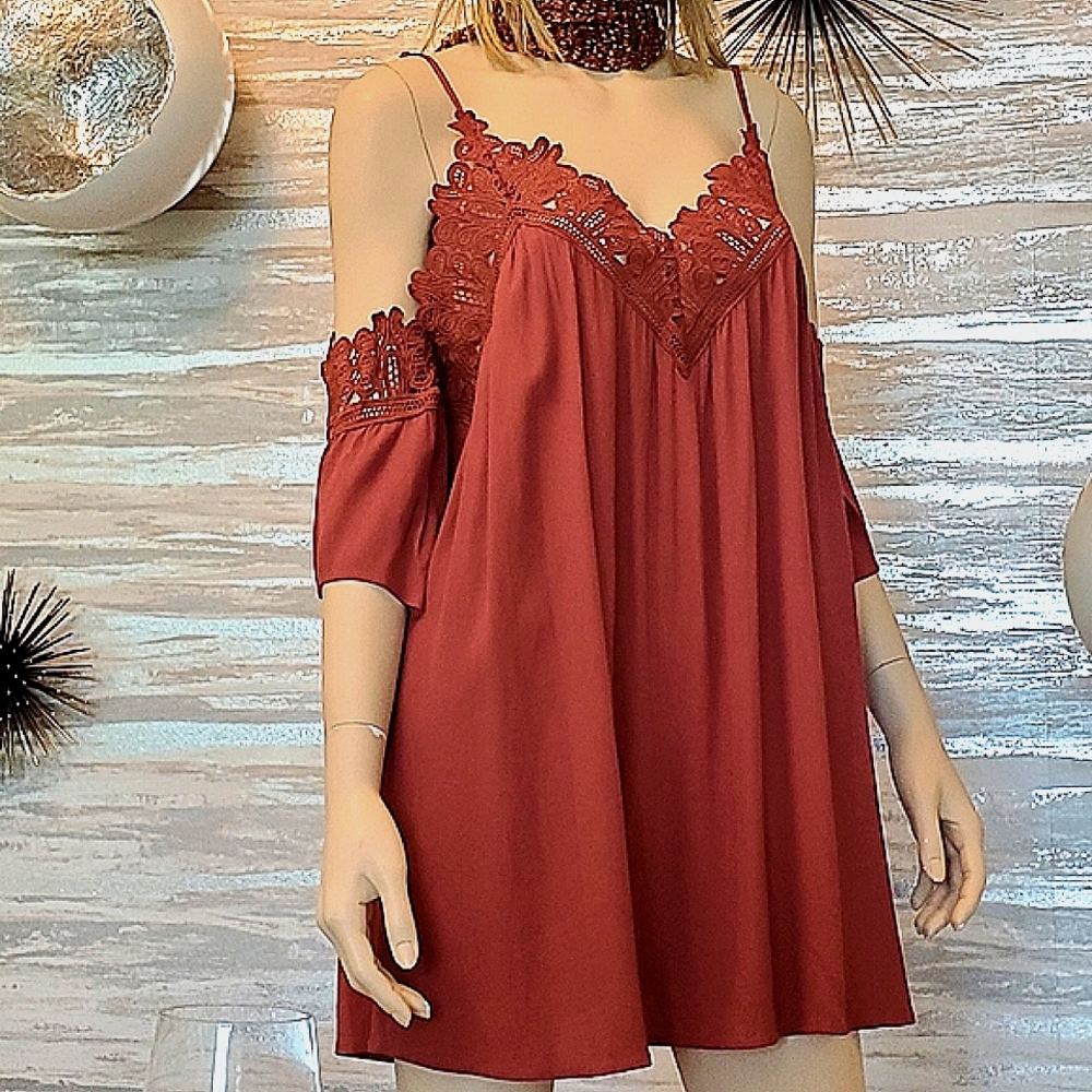NWT 🤩🤩TOBI 🤩🤩TOP